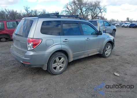 2009 Subaru Forester 2.5X из США, поврежденный, VIN JF2SH63679G700169